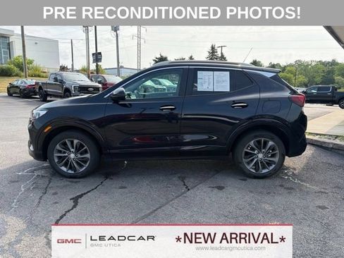 Used 2021 Buick Encore GX Select w/ LPO, Active Lifestyle Package AWD/4WD image 2