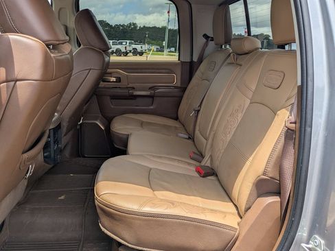 Used 2024 RAM 2500 Limited AWD/4WD image 13