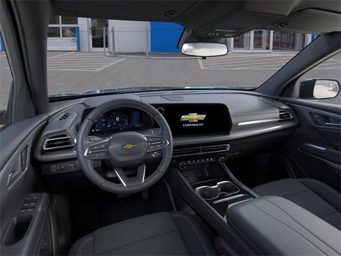 New 2026 Chevrolet Traverse LT image 15
