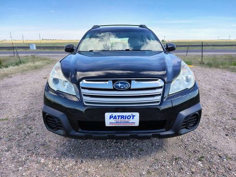 Used 2013 Subaru Outback 2.5i AWD/4WD image 8