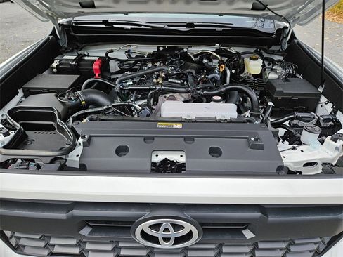 New 2025 Toyota Tacoma TRD Off-Road image 23