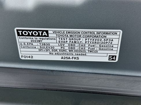 Used 2023 Toyota Camry SE FWD image 19