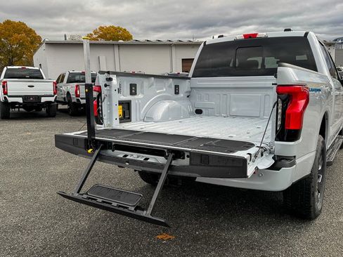 New 2025 Ford F150 Lightning Lariat image 19