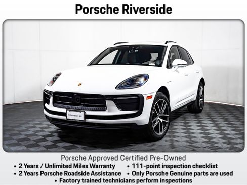 Certified 2025 Porsche Macan image 1