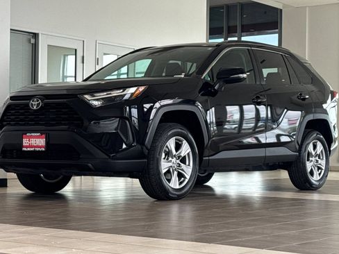 Certified 2024 Toyota RAV4 XLE FWD image 8