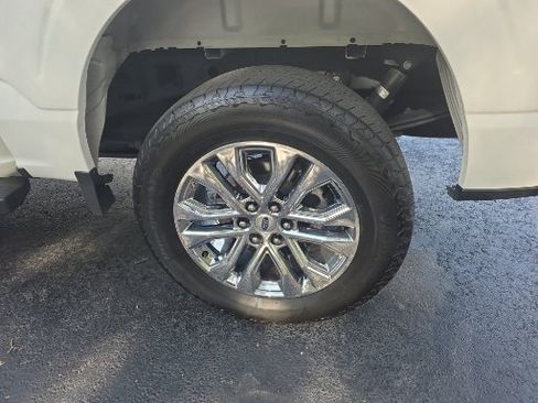 Certified 2024 Ford F150 Lariat w/ FX4 Off-Road Package AWD/4WD image 21
