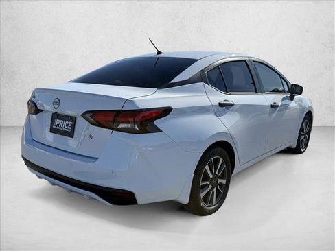 Used 2025 Nissan Versa S w/ S Plus Package image 5