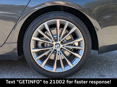 Used 2021 BMW 530i 530i w/ Premium Package image 12