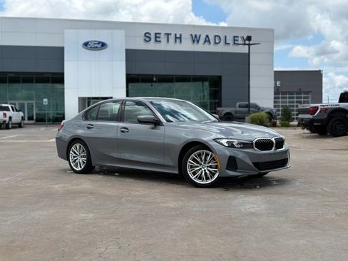 Used 2023 BMW 330i Sedan w/ Driving Assistance Package RWD image 1