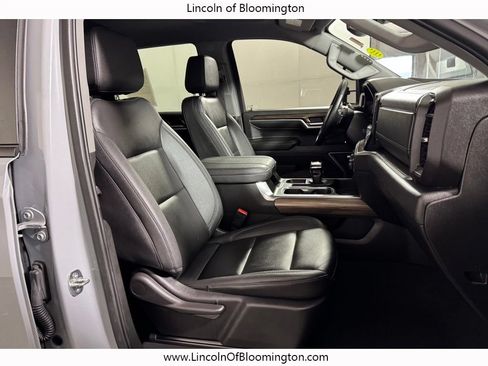 Used 2024 Chevrolet Silverado 1500 RST w/ Convenience Package II AWD/4WD image 10