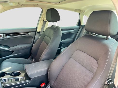 Used 2024 Honda Civic EX image 18