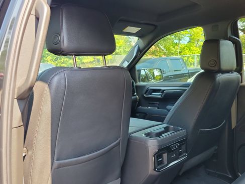 Used 2025 GMC Sierra 1500 AT4 AWD/4WD image 26