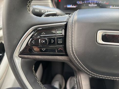 Certified 2023 Jeep Grand Cherokee L Overland w/ Rear Seat Video Group I AWD/4WD image 73