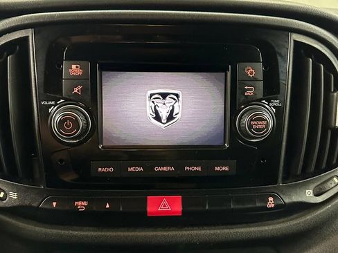Used 2022 RAM ProMaster City Tradesman FWD image 18