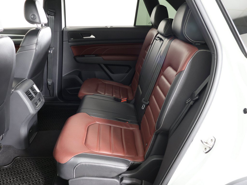 Used 2021 Volkswagen Atlas Cross Sport SEL Premium R-Line AWD/4WD image 40