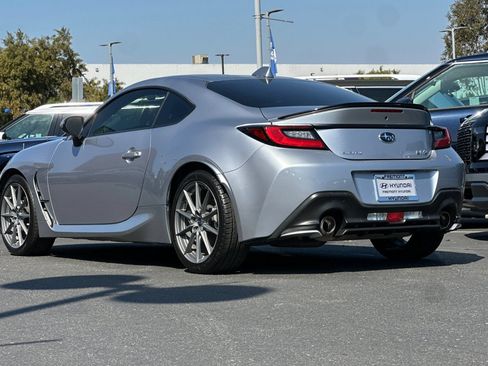 Used 2022 Subaru BRZ Limited RWD image 5