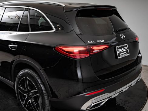 Certified 2026 Mercedes-Benz GLC 300 4MATIC image 19