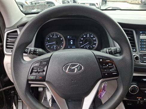 Used 2018 Hyundai Tucson SEL AWD/4WD image 18