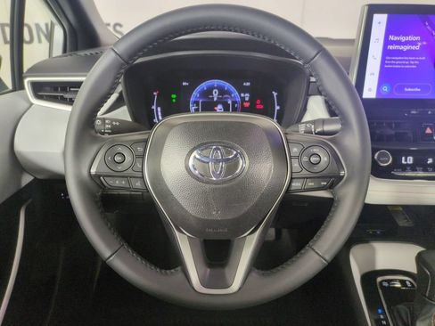Used 2025 Toyota Corolla FX w/ Convenience Package FWD image 17