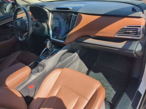 Used 2022 Subaru Outback Touring XT w/ Tech Package 3 AWD/4WD image 13