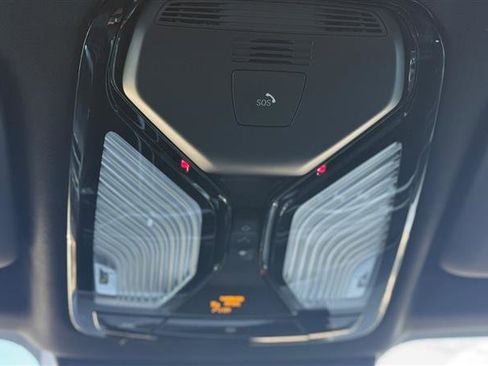 Used 2024 BMW X5 sDrive40i w/ Parking Assistance Package image 33