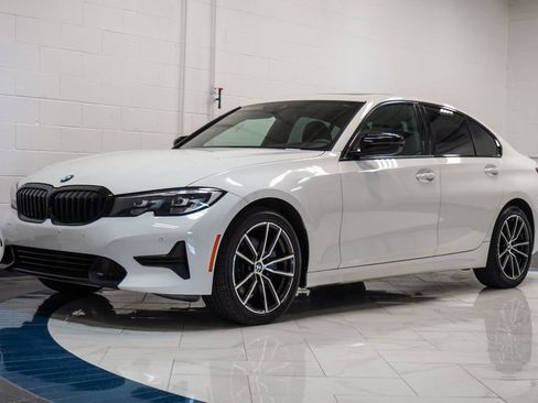 Used 2020 BMW 330i xDrive Sedan w/ Driving Assistance Package AWD/4WD image 4