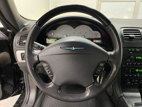 Used 2002 Ford Thunderbird RWD image 15