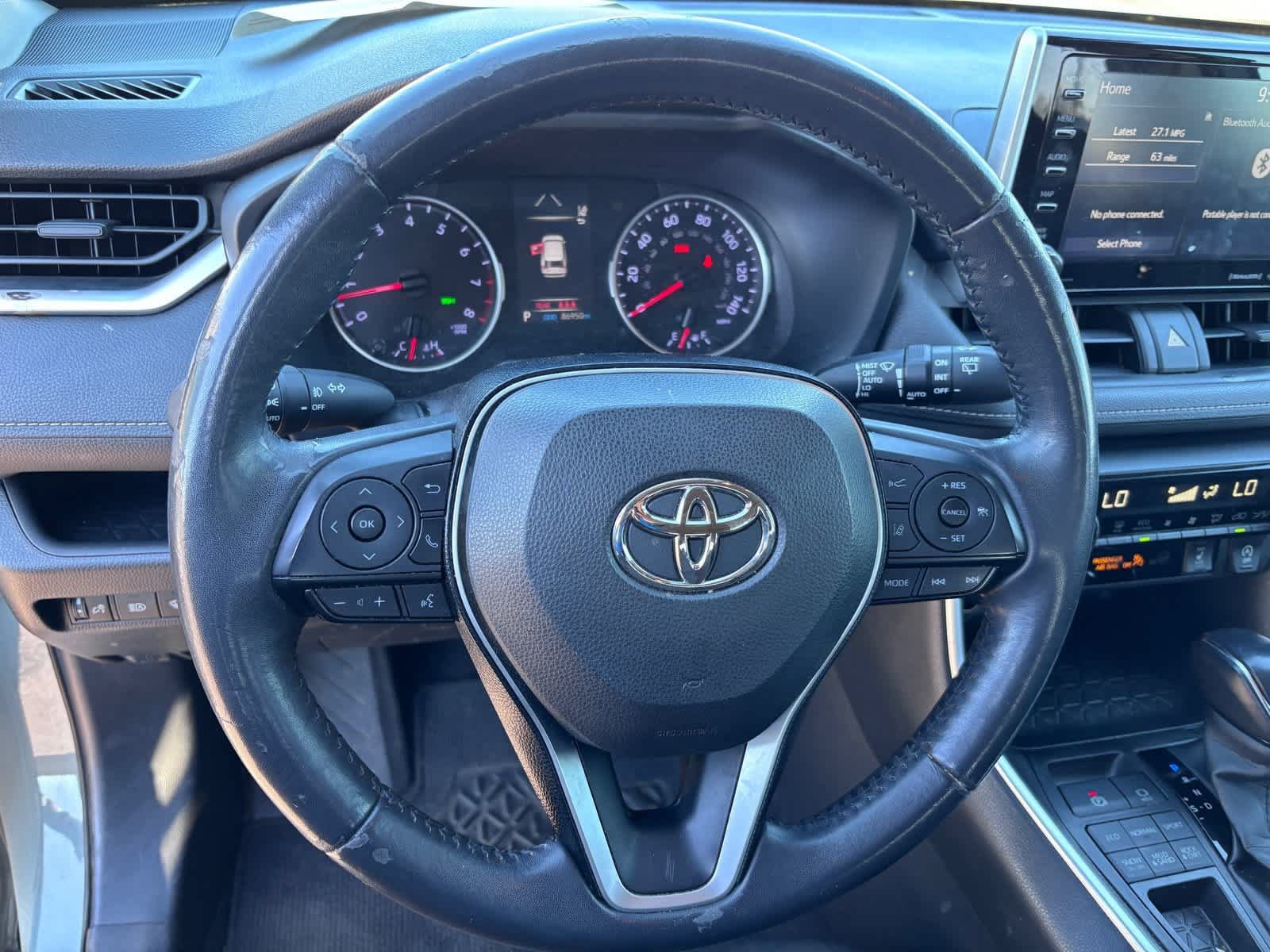 Used 2021 Toyota RAV4 XLE w/ Convenience Package AWD/4WD image 16