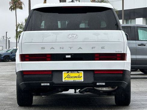 Certified 2026 Hyundai Santa Fe SE FWD image 5