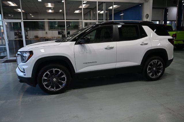 New 2027 GMC Terrain Elevation w/ Elevation Premium Package FWD image 7