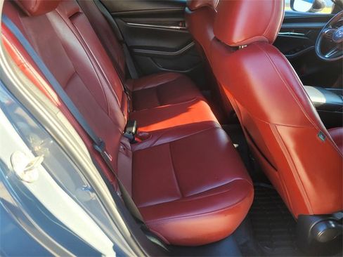 Used 2024 MAZDA MAZDA3 s image 11