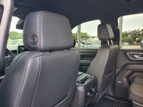 Used 2024 Chevrolet Suburban RST w/ Luxury Package AWD/4WD image 27