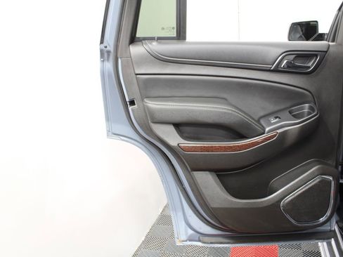 Used 2016 GMC Yukon SLT AWD/4WD image 17