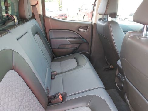 Used 2016 Chevrolet Colorado Z71 AWD/4WD image 13