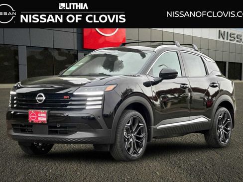 New 2026 Nissan Kicks SR FWD image 1