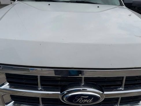 Used 2012 Ford Escape XLS AWD/4WD image 14