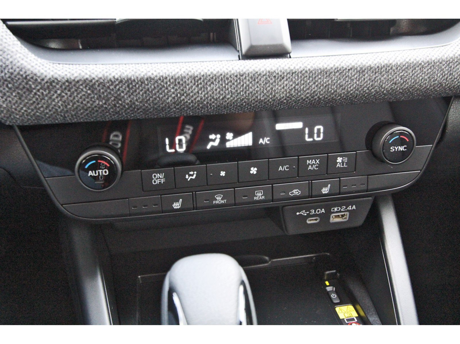 New 2026 Subaru Outback Limited AWD/4WD image 22