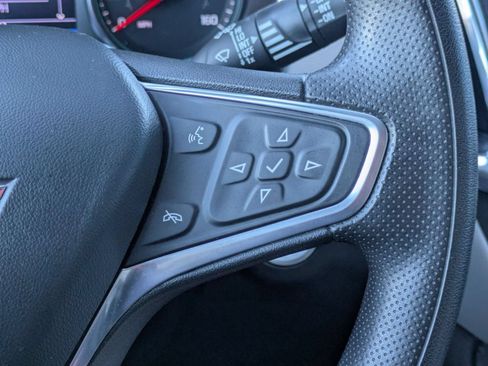 Used 2023 Chevrolet Equinox LS w/ LS Convenience Package FWD image 14