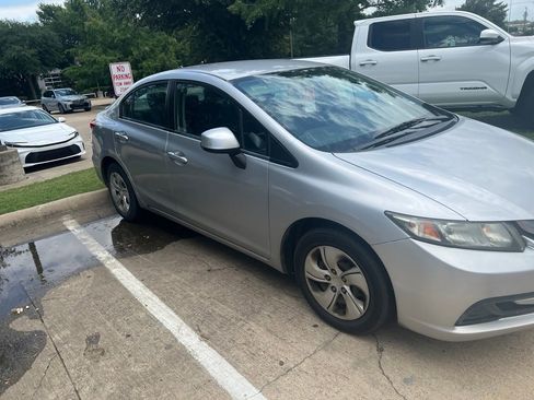 Used 2013 Honda Civic LX image 5