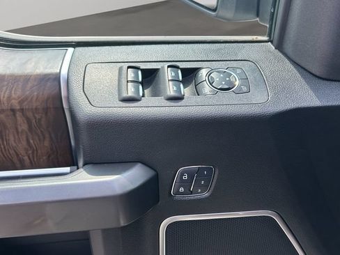 Used 2018 Ford F150 Limited AWD/4WD image 35
