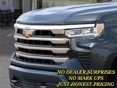New 2026 Chevrolet Silverado 1500 High Country w/ High Country Premium Package image 13