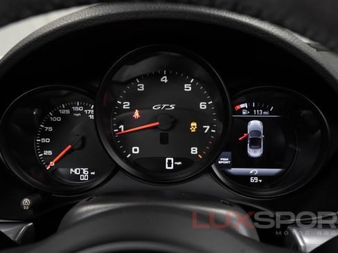 Used 2018 Porsche 718 Boxster GTS RWD image 39