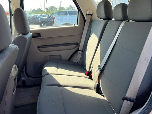 Used 2012 Ford Escape XLS FWD image 14
