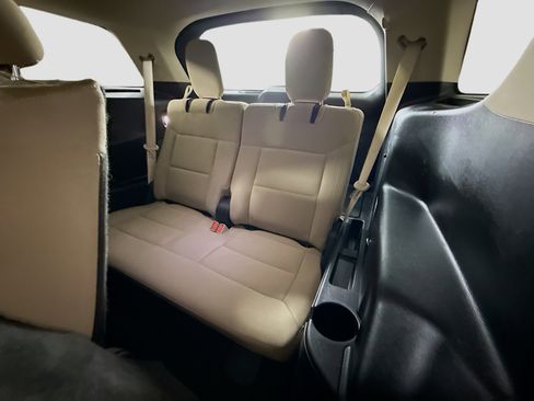 Used 2022 Ford Explorer 2WD image 41