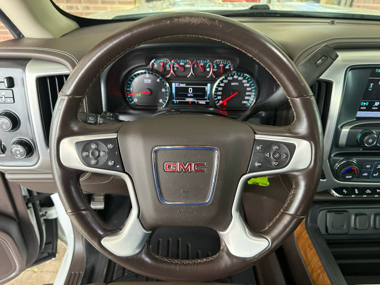 Used 2018 GMC Sierra 1500 SLT AWD/4WD image 2