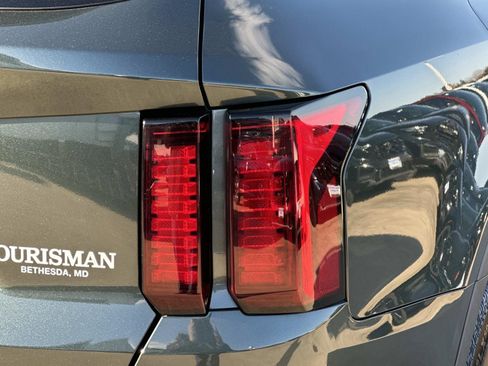 Used 2022 Kia Sorento X-Line EX image 9