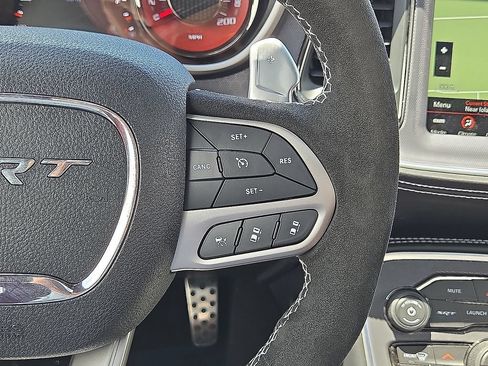 Used 2023 Dodge Challenger SRT Hellcat RWD image 26