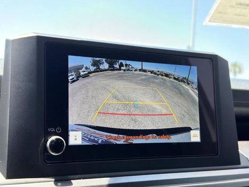 Used 2025 Toyota 4Runner TRD Off-Road AWD/4WD image 27