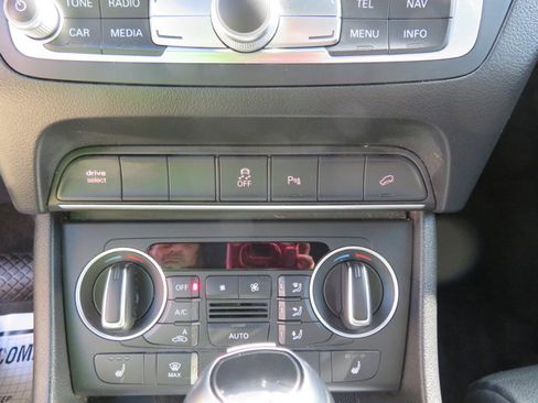 Used 2016 Audi Q3 2.0T Prestige image 33