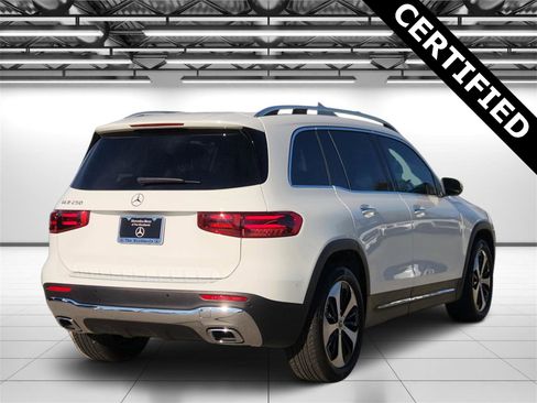 Certified 2025 Mercedes-Benz GLB 250 image 7